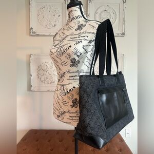 Authentic Gucci Vintage GG Canvas Tote W/COA